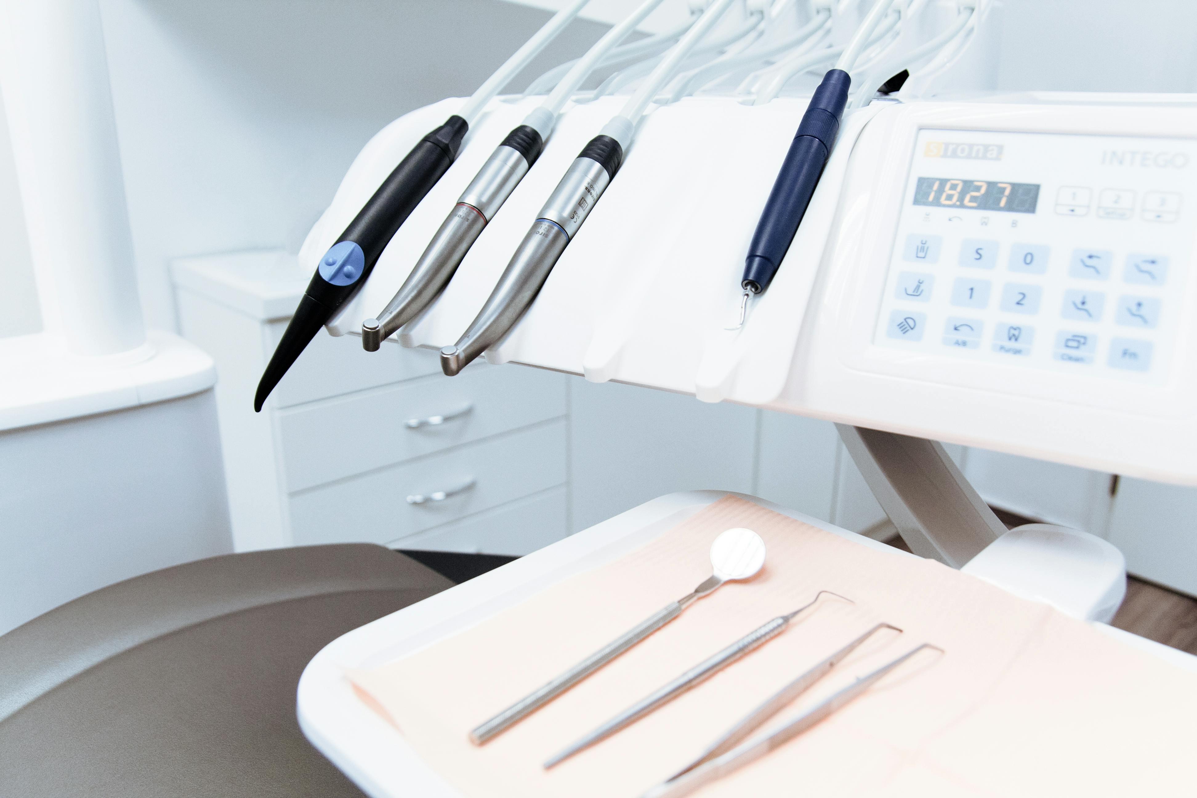 Dental tips, Dental Problems, Dental Implant
